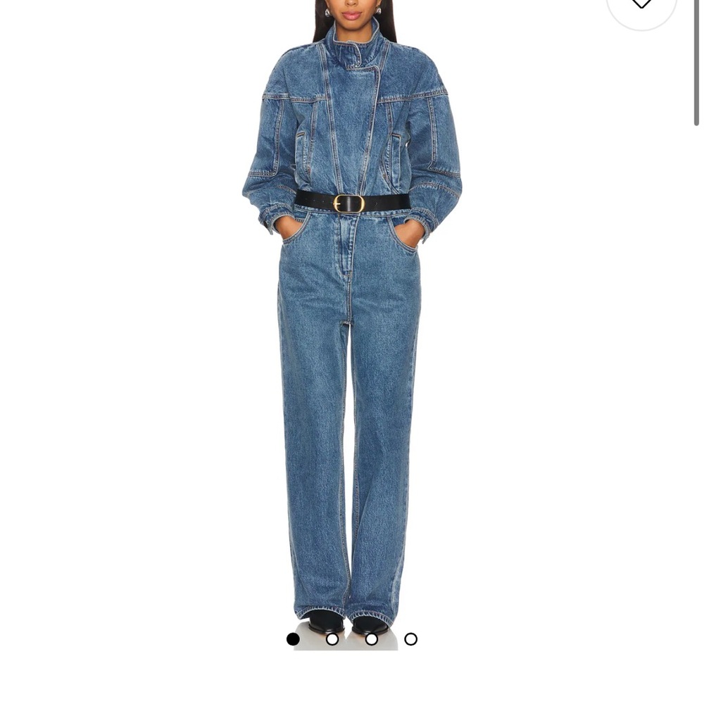 Eugene Jumpsuit in Light Wash Blue
Ronny Kobo